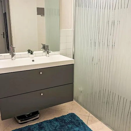 Apartamento Les Alizees By Interhome